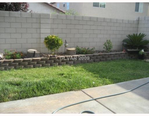 9679 Ridgebluff Avenue Las Vegas, NV 89148 - Photo 16 of 17 Patio/Deck.