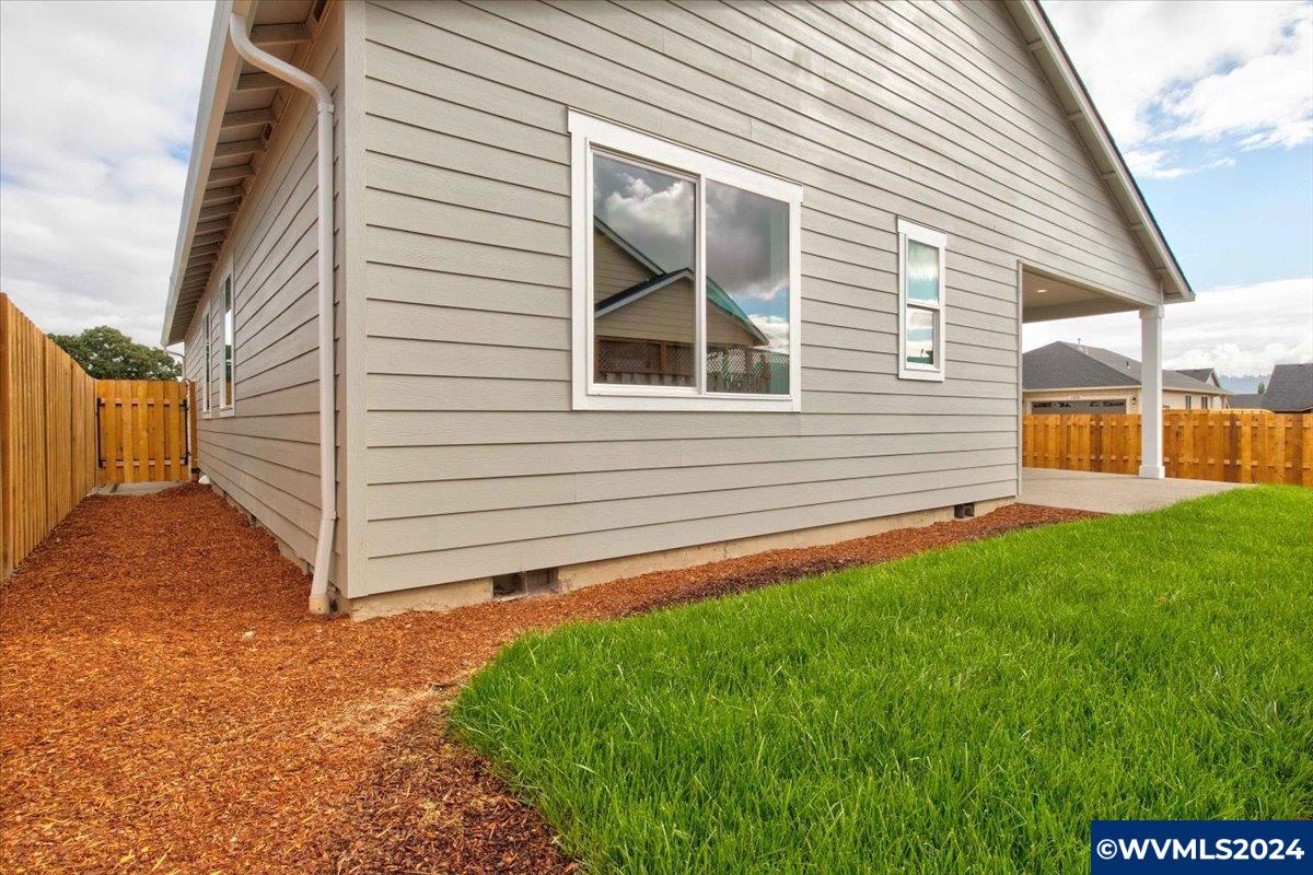 985 Sassafras Street Independence, OR 97351 - Photo 36 of 37 Gallery Image 36