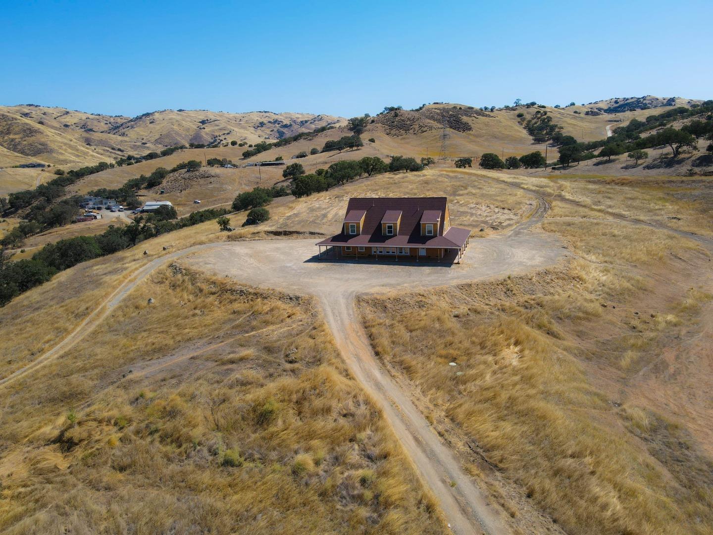 20391 Panoche Road Paicines, CA 95043 - Photo 44 of 45 Gallery Image 44