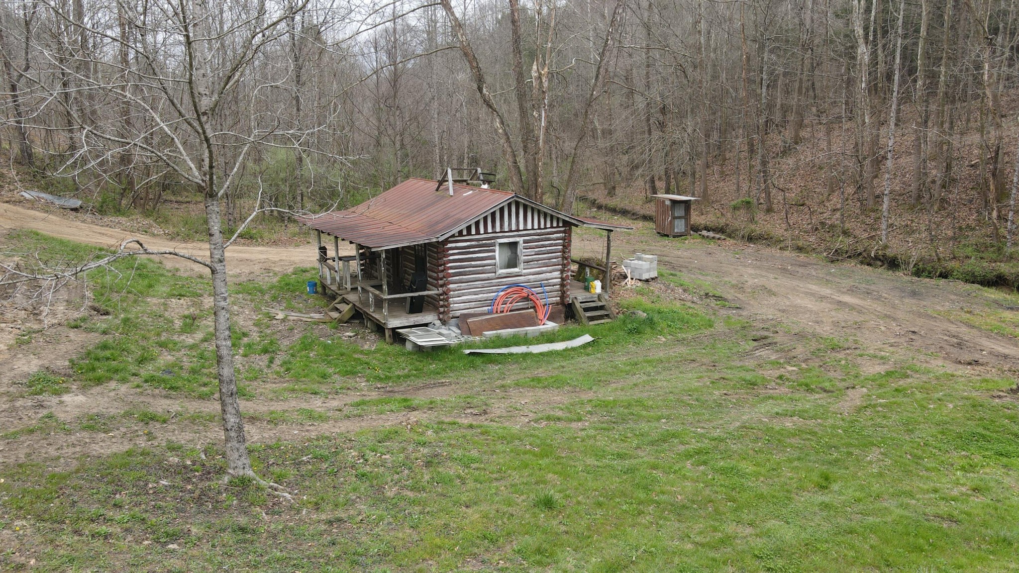 899 Morning Glory Road Oneida, TN 37841 - Photo 4 of 27