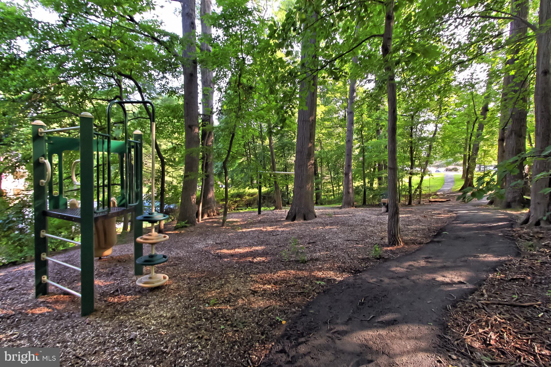 5920 Cove Landing Road, Unit 102 Burke, VA 22015 - Photo 34 of 45 a view of outdoor space with sink