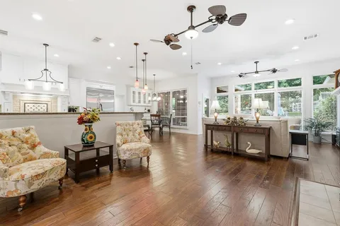 $998,000 | 122 Chapel Hill Drive, Double Oak, TX 75077