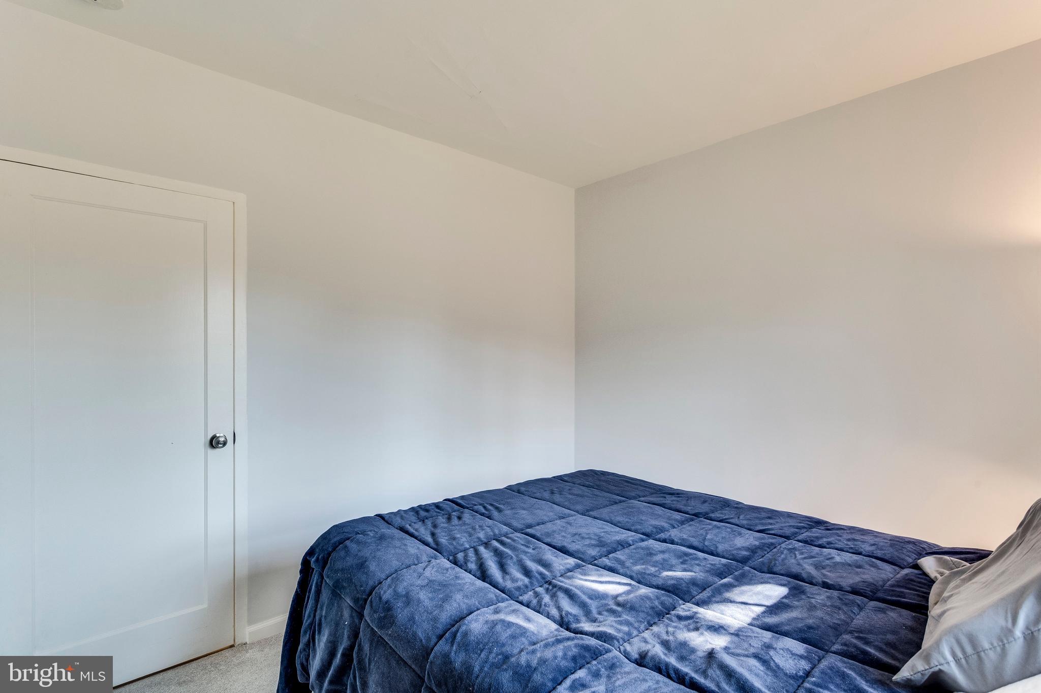 3234 Gunston Road Alexandria, VA 22302 - Photo 12 of 17 2nd Bedroom