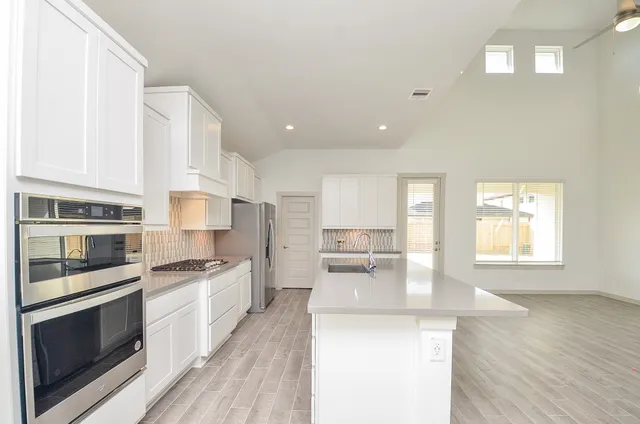 $2,800 | 29203 Pikes Peak Drive, Katy, TX 77494