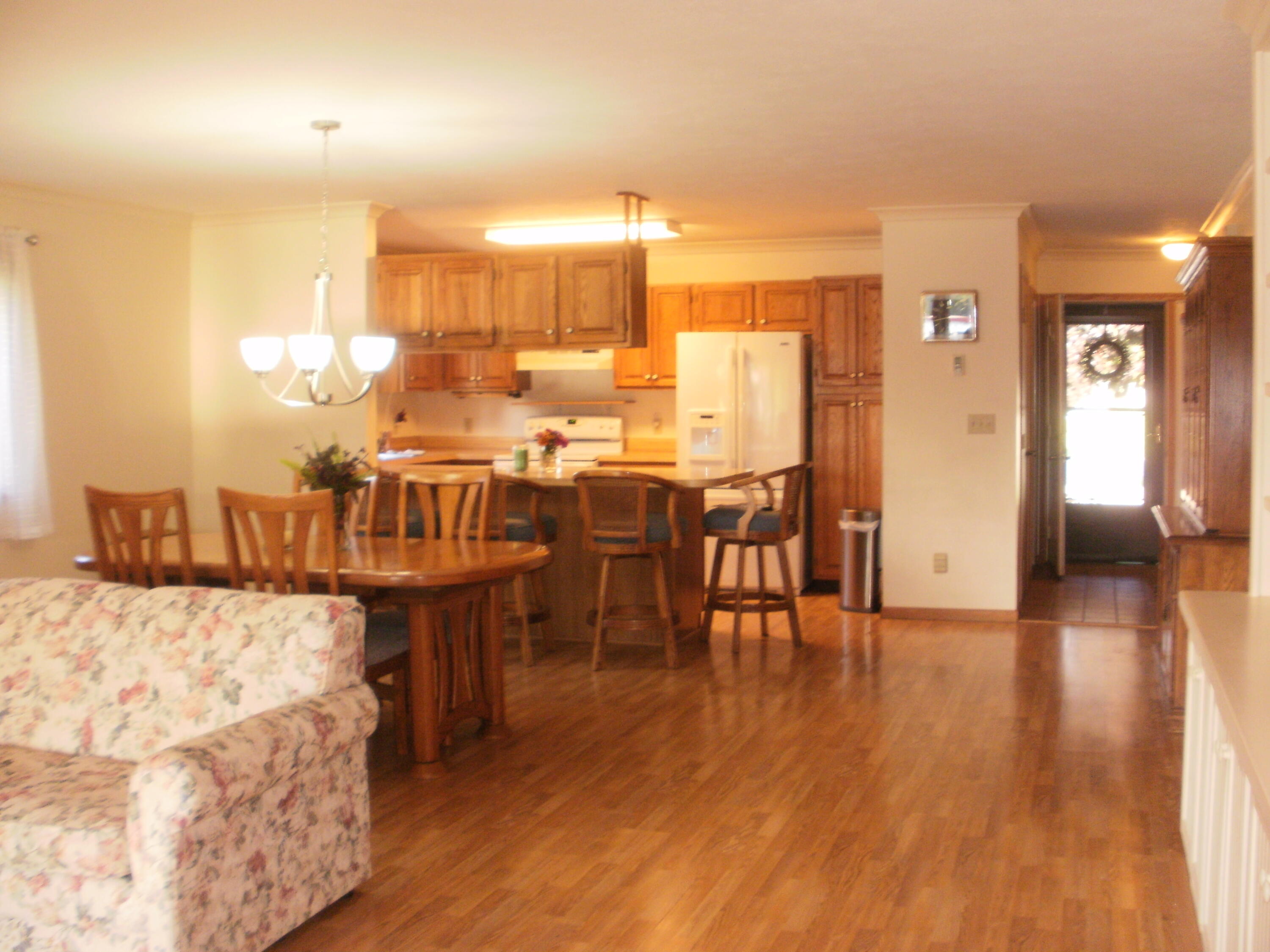 130 D Riverside Drive Cheboygan, MI 49721 - Photo 17 of 68 Gallery Image 17