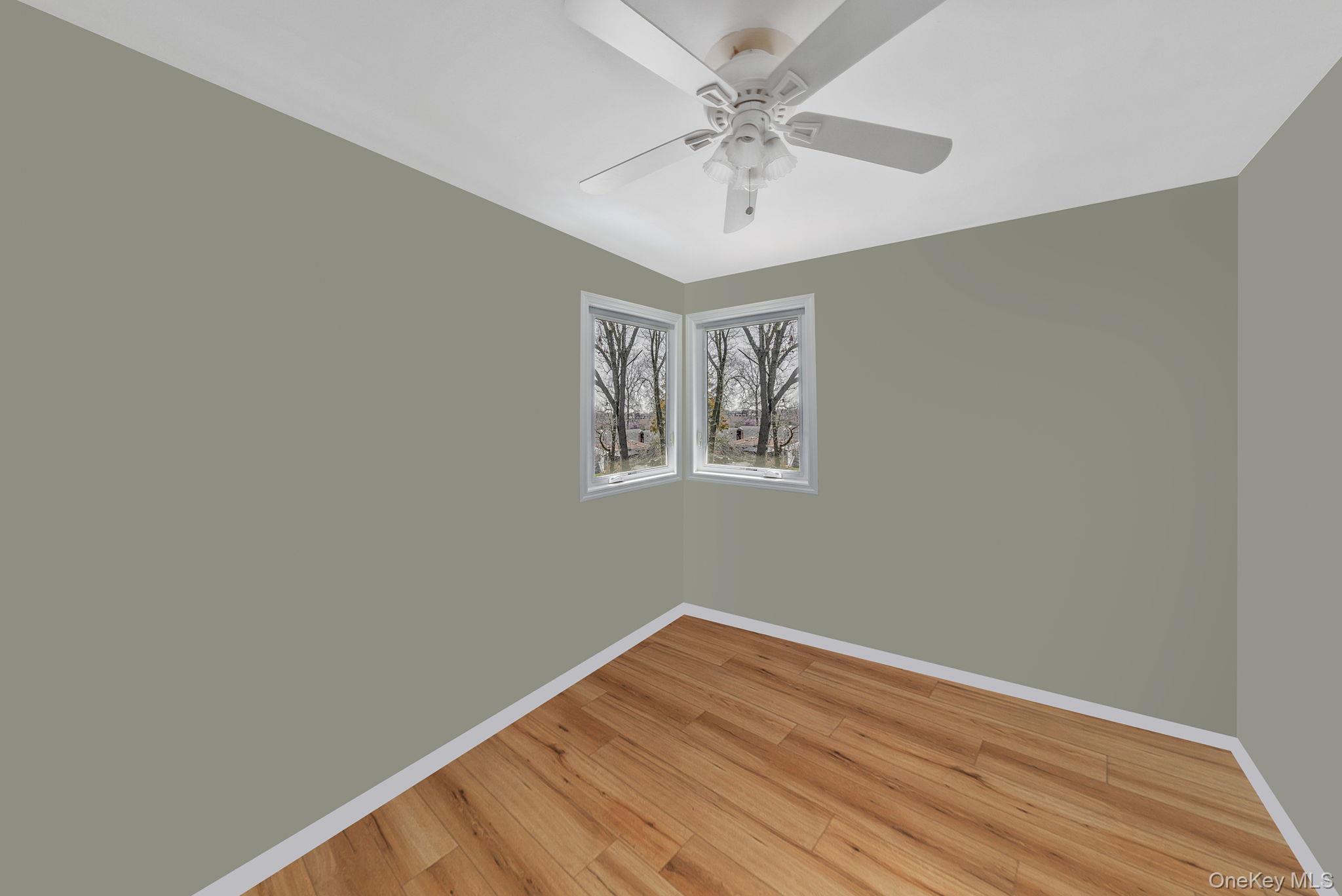 17 Riverside Avenue Mastic Beach, NY 11951 - Photo 10 of 16