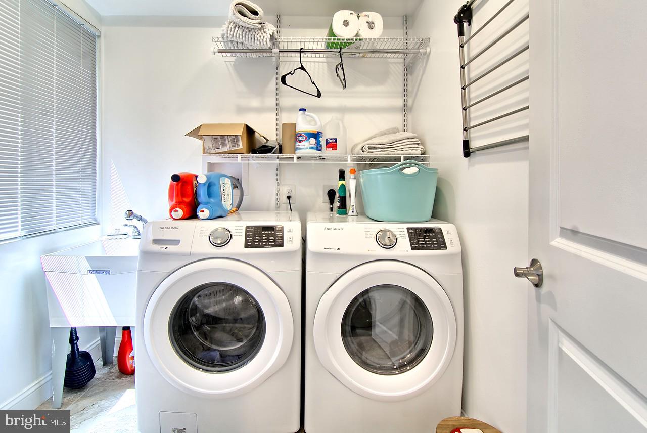 3403 Birch Hollow Road Baltimore, MD 21208 - Photo 23 of 39 First Floor Laundry w/upgraded appliances