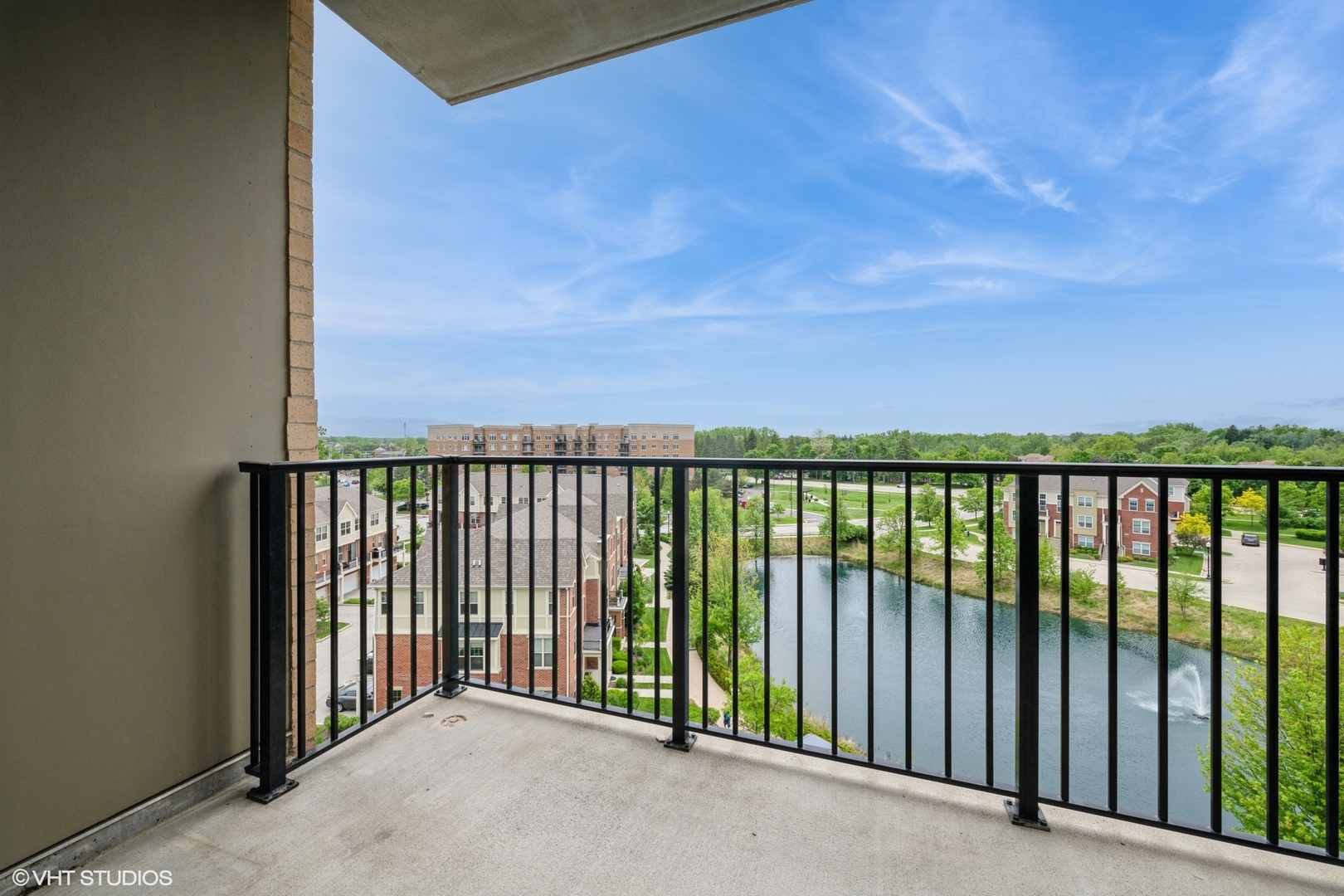 1199 East Port Clinton Road, Unit 610 Vernon Hills, IL 60061 - Photo 15 of 16 a view of a balcony