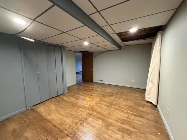 a view of empty room