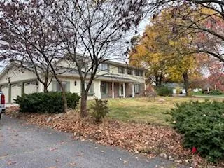 $425,000 | 10859 Bunker Drive, Demotte, IN 46310