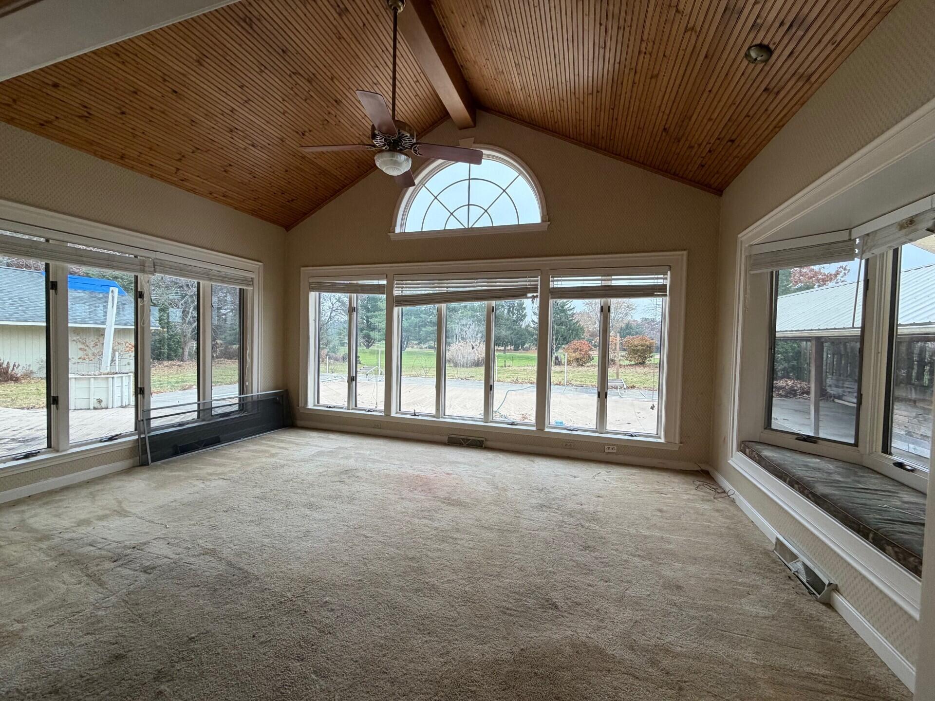 10859 Bunker Drive Demotte, IN 46310 - Photo 7 of 28 a view of an empty room with a window