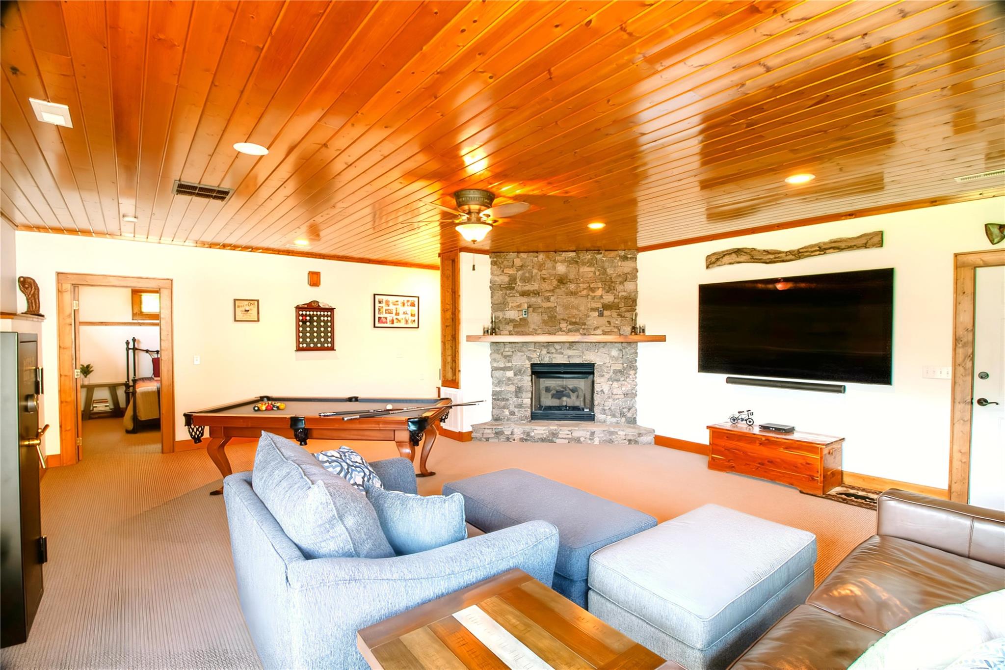 419 Panoramic Loop Maggie Valley, NC 28751 - Photo 17 of 23 Gallery Image 17