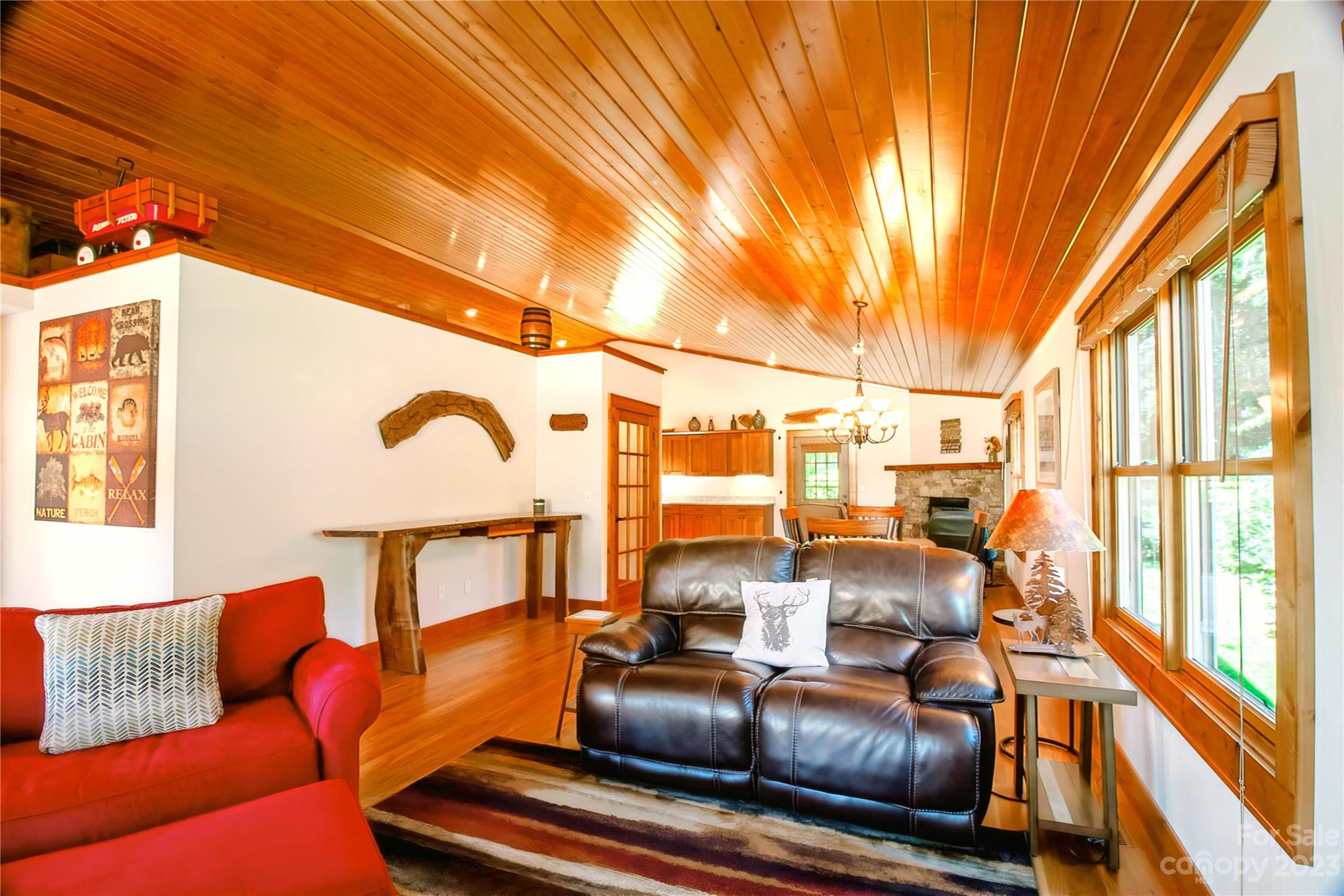 419 Panoramic Loop Maggie Valley, NC 28751 - Photo 5 of 23 Gallery Image 5