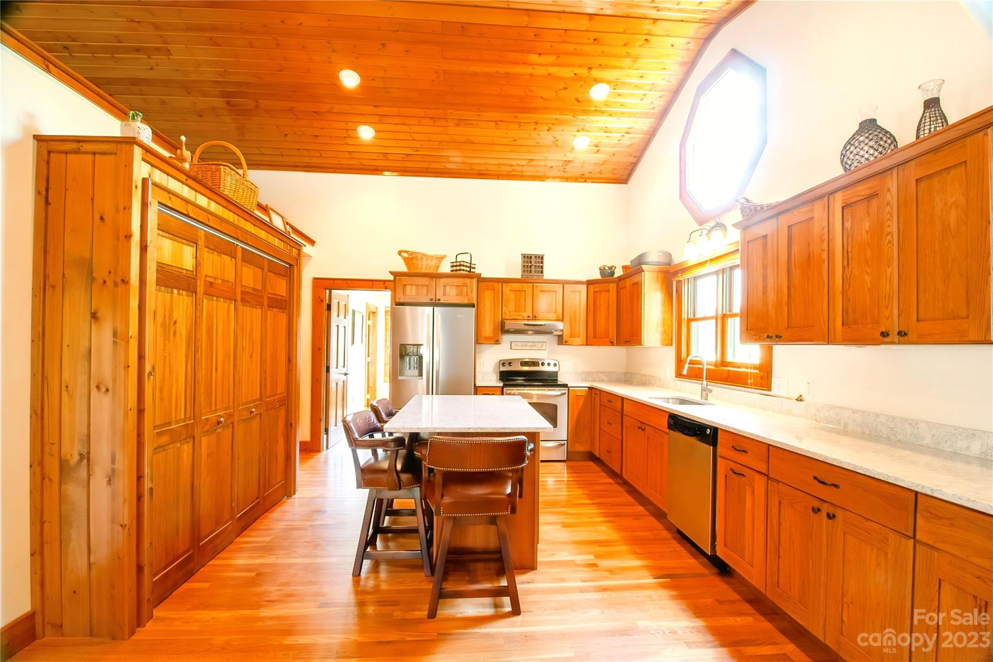 419 Panoramic Loop Maggie Valley, NC 28751 - Photo 8 of 23 Gallery Image 8