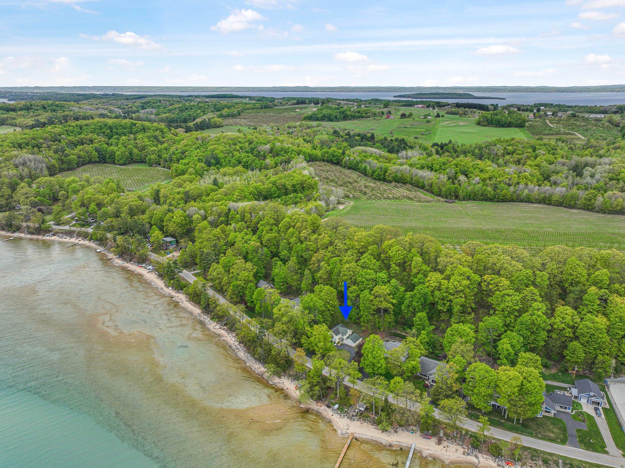 12287 Bluff Road Traverse City, MI 49686 - Photo 5 of 45