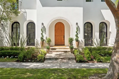 $6,995,000 | 15 Seabluff, Newport Beach, CA 92660