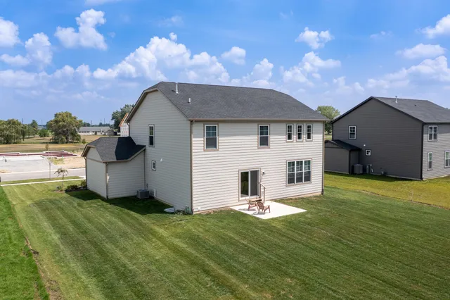 $535,000 | 12957 109th Avenue, Dyer, IN 46311