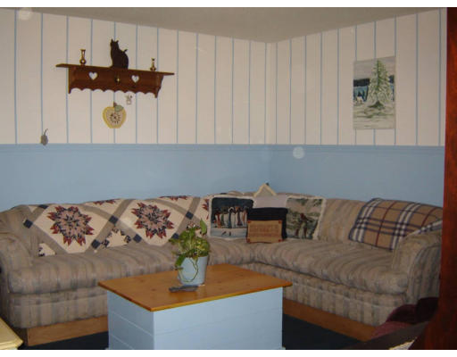 16 Union Road Holland, MA 01521 - Photo 4 of 9