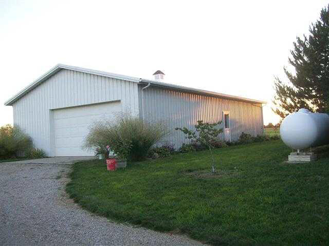 6830 County Road 40 Butler, IN 46721 - Photo 4 of 15