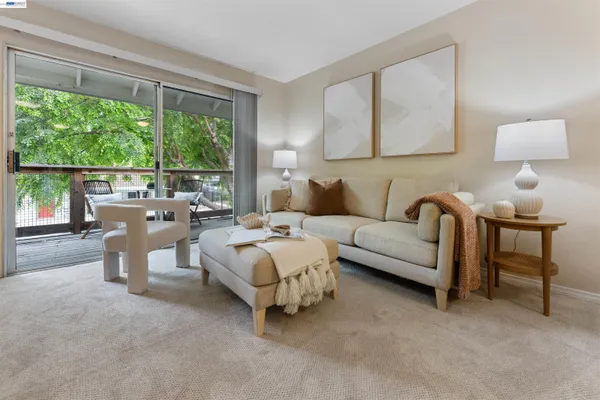 $260,000 | 4081 Clayton Road, Unit 221, Concord, CA 94521