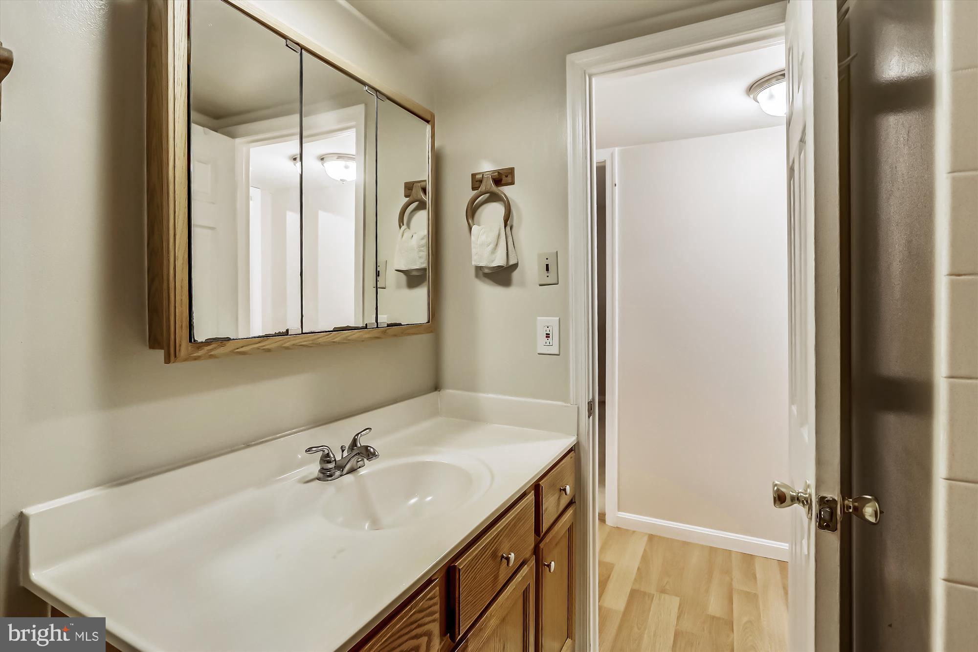 2121 Drury Road Silver Spring, MD 20906 - Photo 53 of 56 Large vanity
