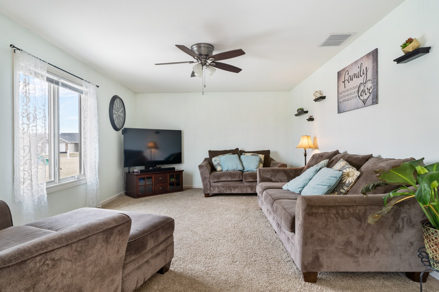 2474 Stonecrop Road Huntertown, IN 46748 - Photo 6 of 36