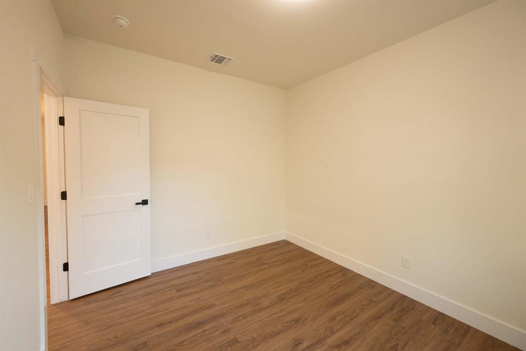 321 South Rusk Street Weatherford, TX 76086 - Photo 14 of 27 Gallery Image 14