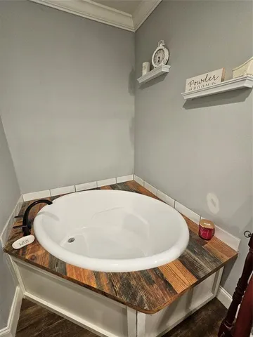 $300,000 | 220 Pr 5374 Groesbeck Tx 76642, Groesbeck, TX 76642