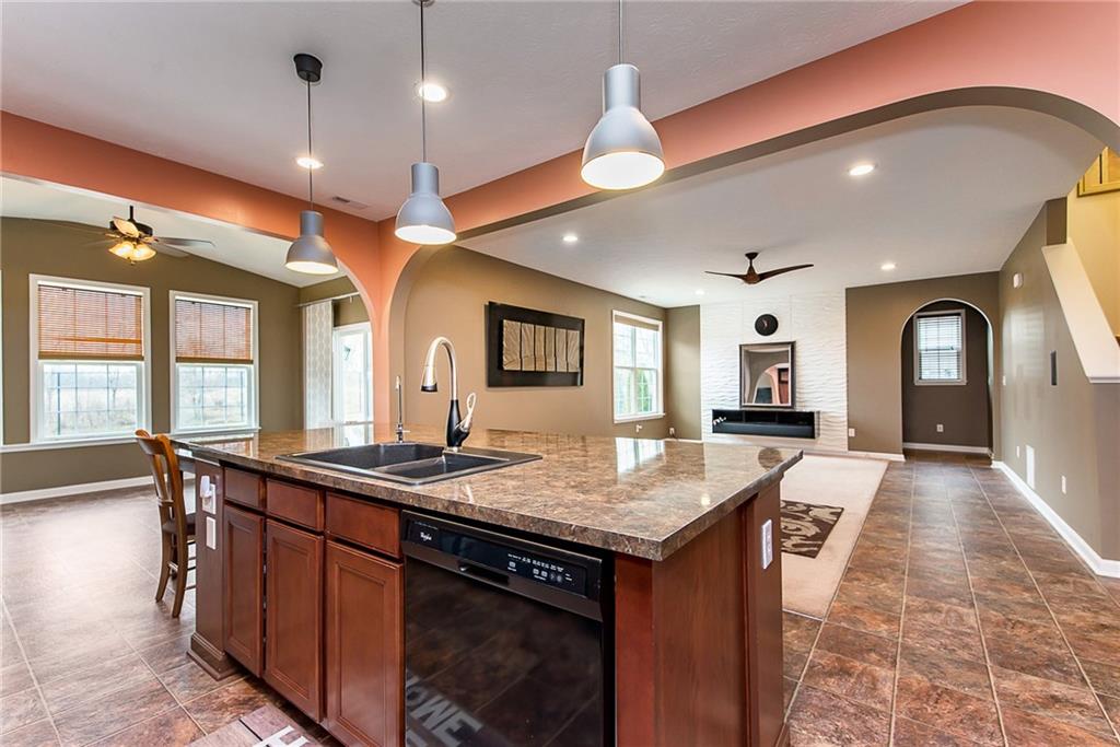 5787 Pebblebrooke Road Whitestown, IN 46075 - Photo 11 of 39
