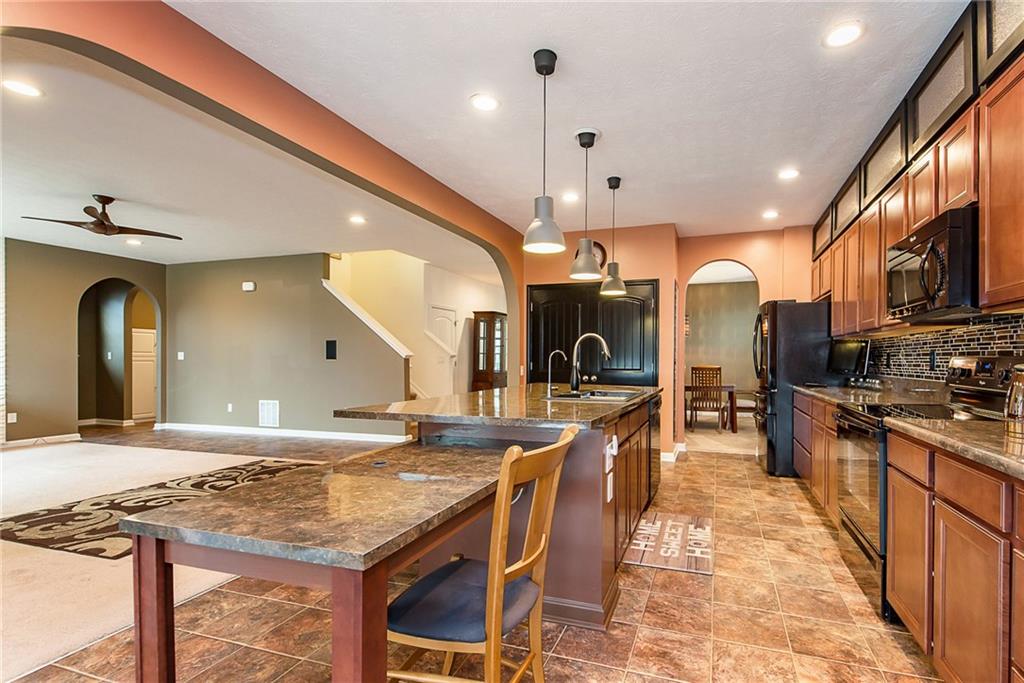 5787 Pebblebrooke Road Whitestown, IN 46075 - Photo 14 of 39