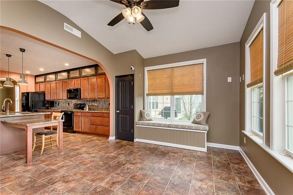 5787 Pebblebrooke Road Whitestown, IN 46075 - Photo 16 of 39