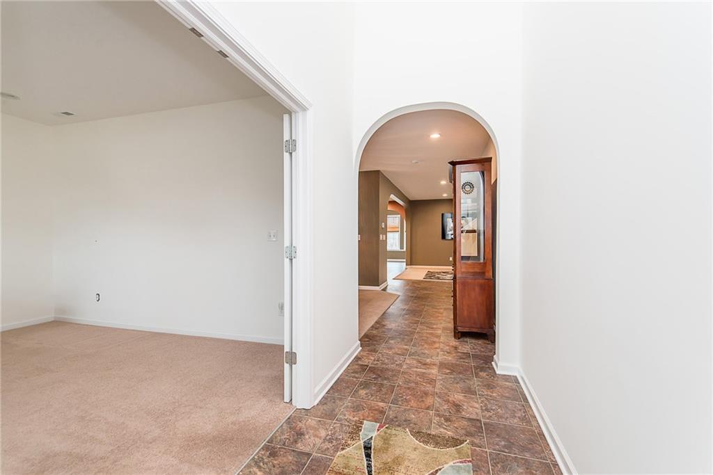 5787 Pebblebrooke Road Whitestown, IN 46075 - Photo 4 of 39