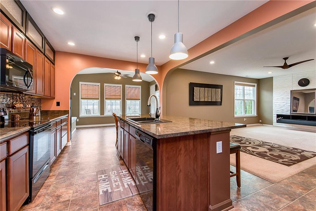 5787 Pebblebrooke Road Whitestown, IN 46075 - Photo 10 of 39