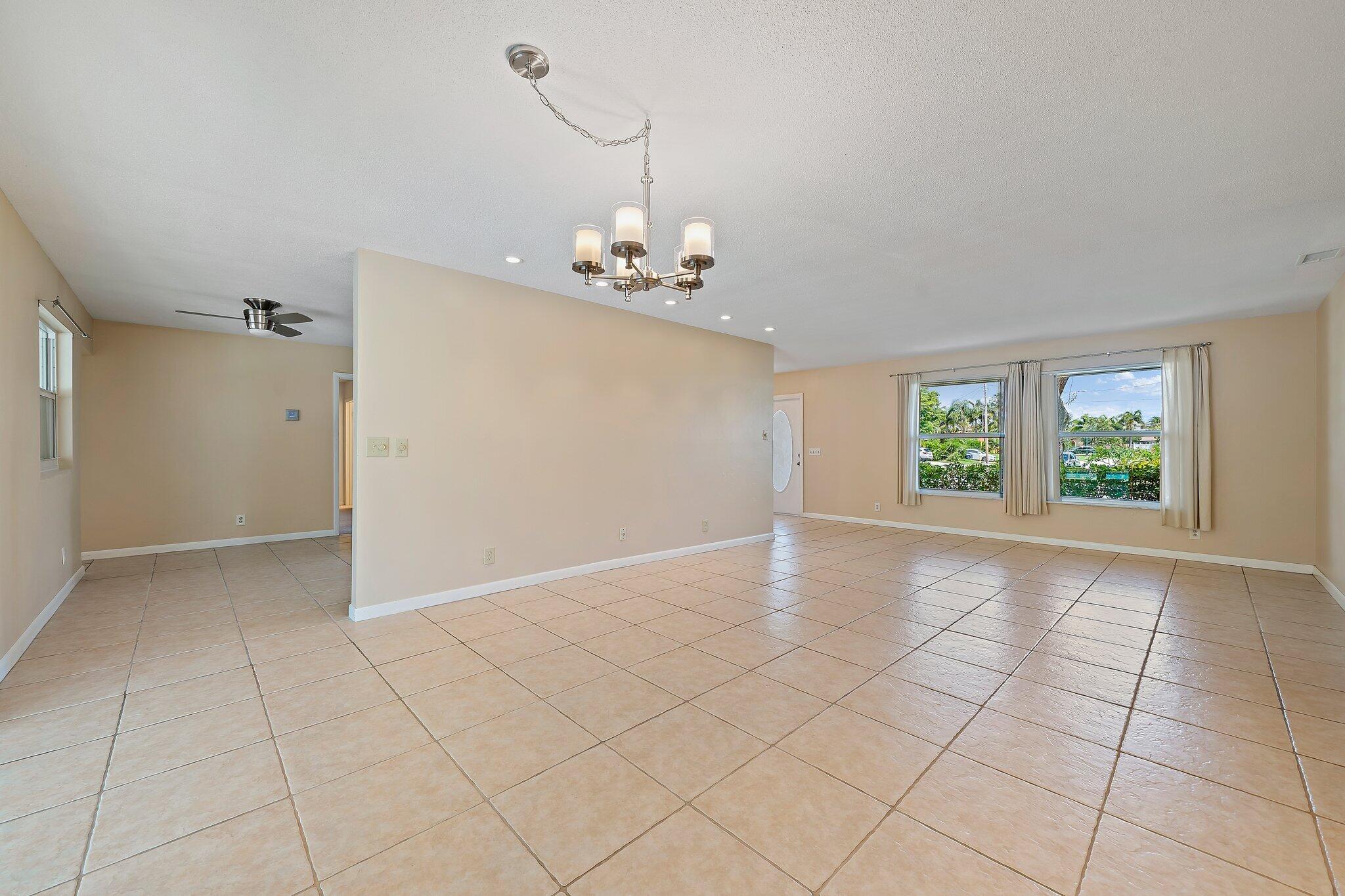 1934 Ascott Road Juno Beach, FL 33408 - Photo 8 of 38 8