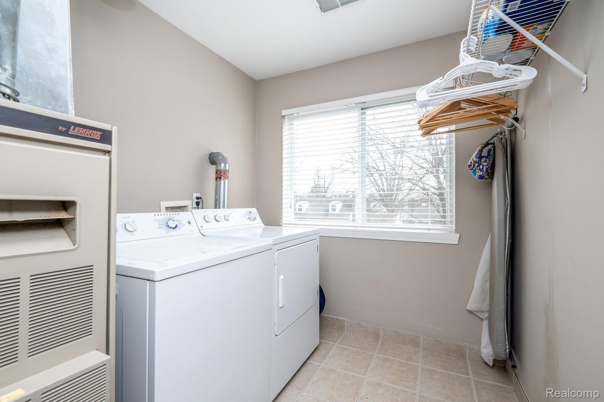 3022 Bamlet Road Royal Oak, MI 48073 - Photo 39 of 51 2nd Floor Laundry Room