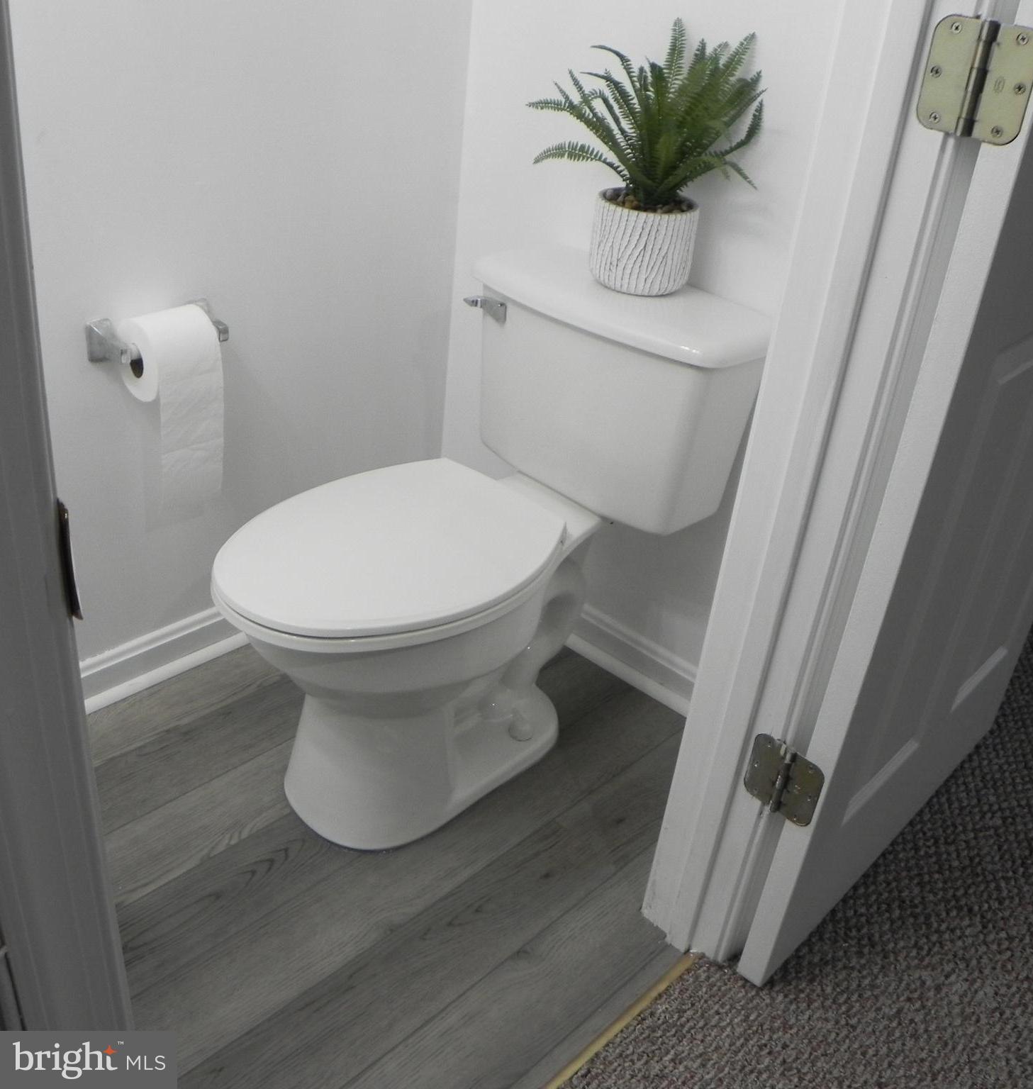 13 Bank Spring Court Owings Mills, MD 21117 - Photo 11 of 55