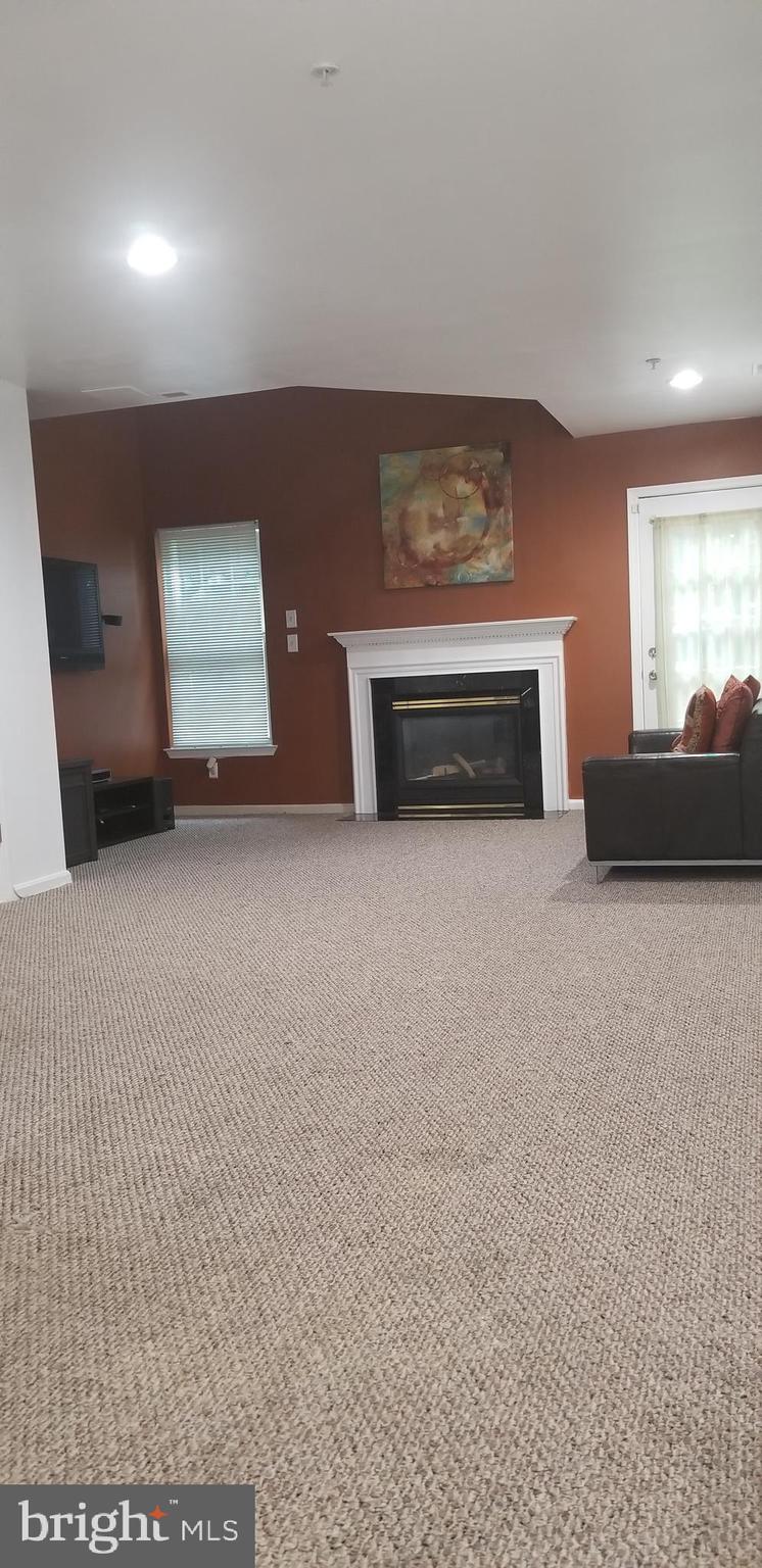 13 Bank Spring Court Owings Mills, MD 21117 - Photo 7 of 55