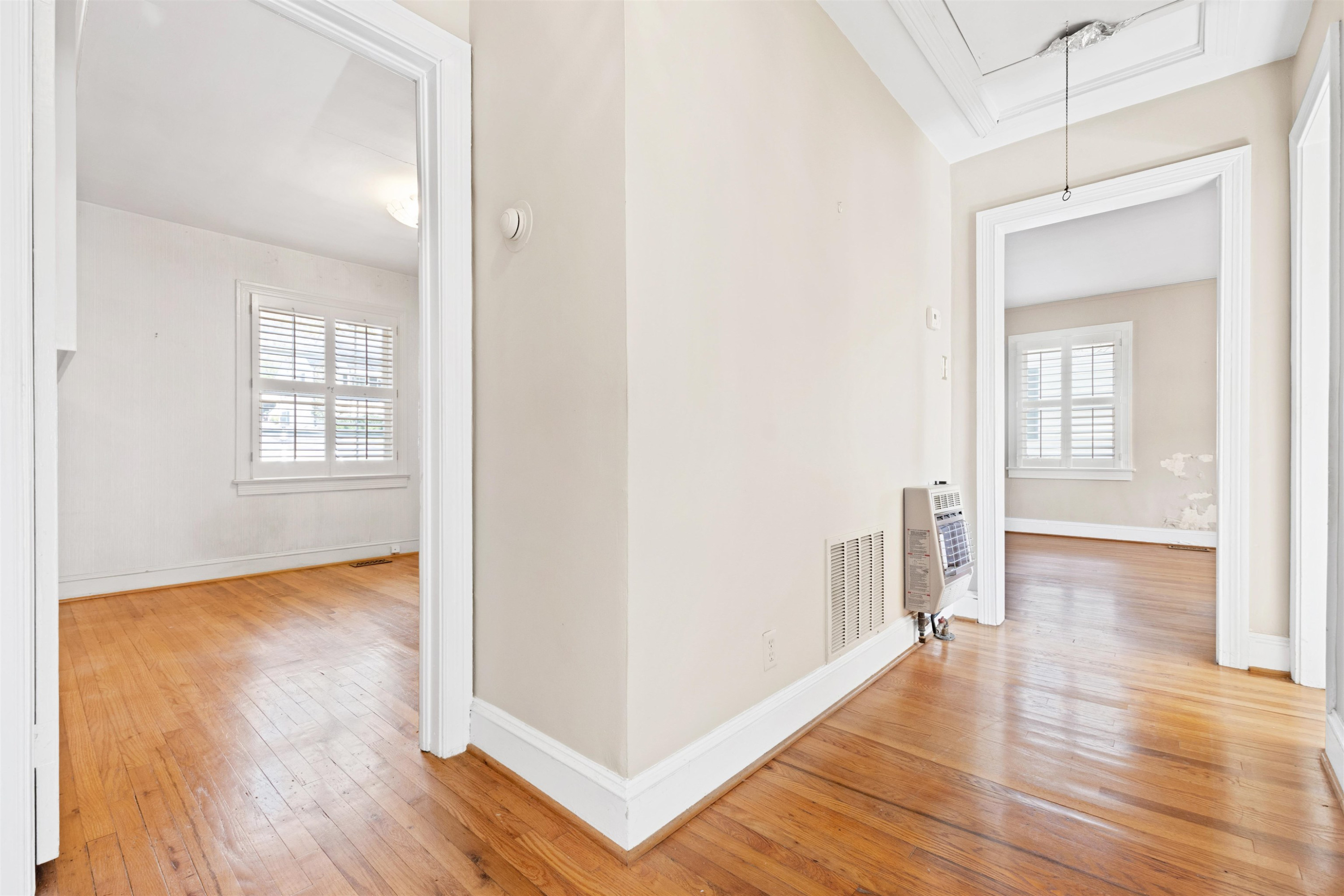 2713 Gordon Street Raleigh, NC 27608 - Photo 17 of 35 Photo 17