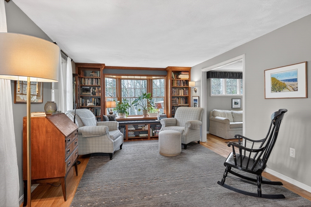 10 Davis Road Tyngsborough, MA 01879 - Photo 13 of 41 Gallery Image 13