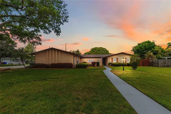 $475,000 | 222 Maryland Avenue, St. Cloud, FL 34769