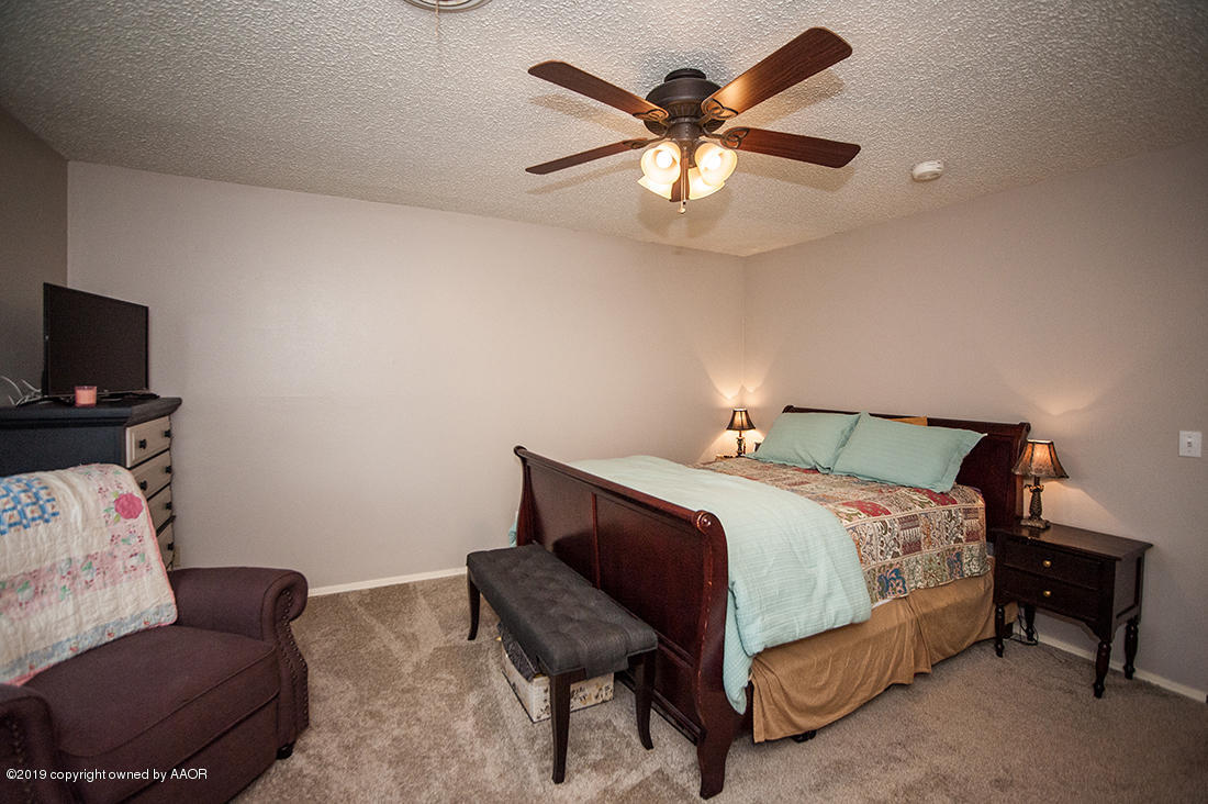4408 Kingston Road Amarillo, TX 79109 - Photo 11 of 21 4408 Kingston_9758