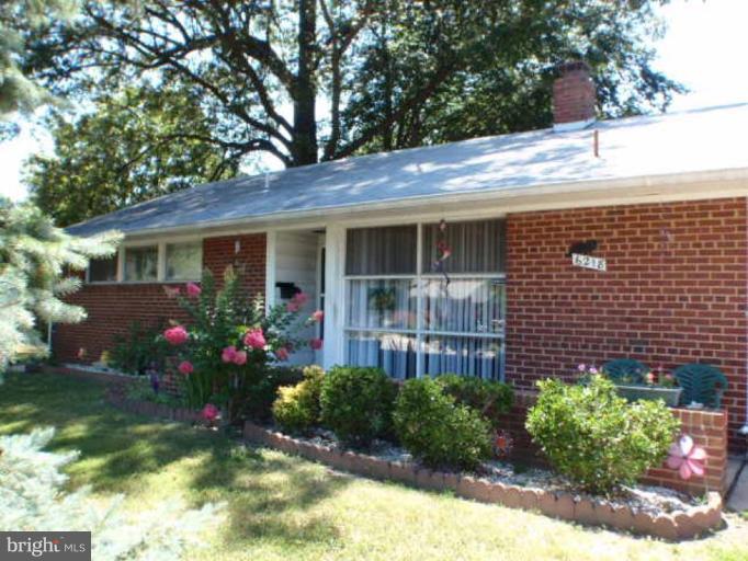 6218 Hanover Avenue Springfield, VA 22150 - Photo 1 of 8 Exterior (Main)