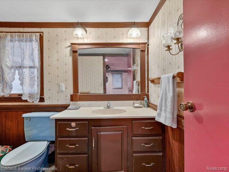 44103 Tyler Road Belleville, MI 48111 - Photo 16 of 49