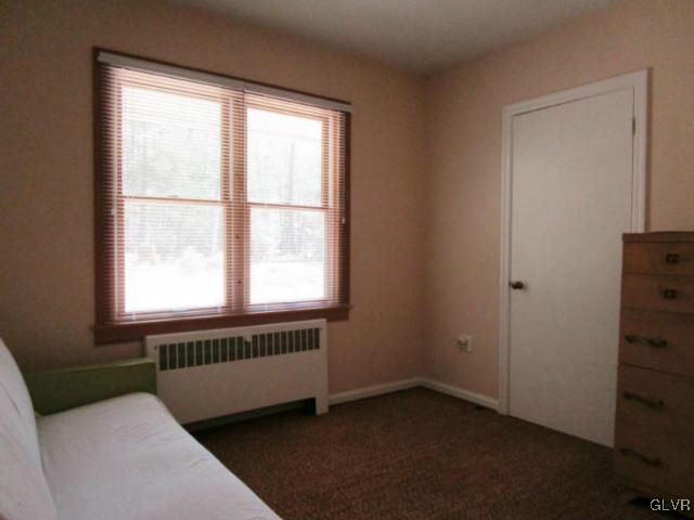 378 Preacher Hill Road Cresco, PA 18326 - Photo 9 of 17 Gallery Image 9