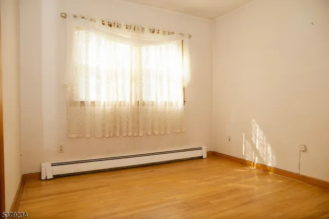 $824,900 | 29 Beach Street, East Hanover, NJ 07936