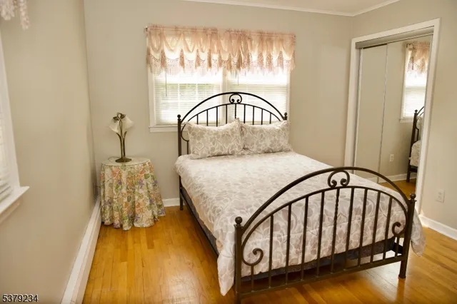 $824,900 | 29 Beach Street, East Hanover, NJ 07936