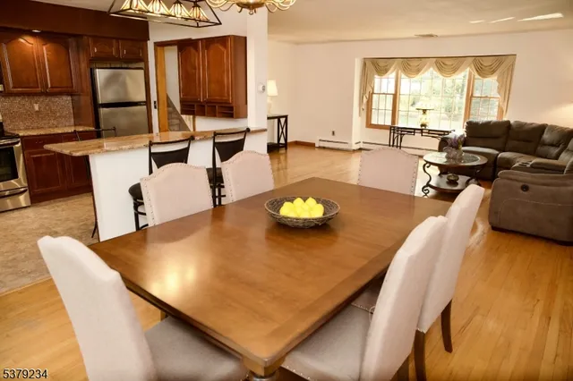 $824,900 | 29 Beach Street, East Hanover, NJ 07936