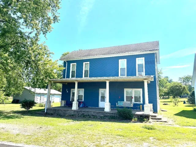 $79,900 | 119 Extension Street, Worthington, IN 47471