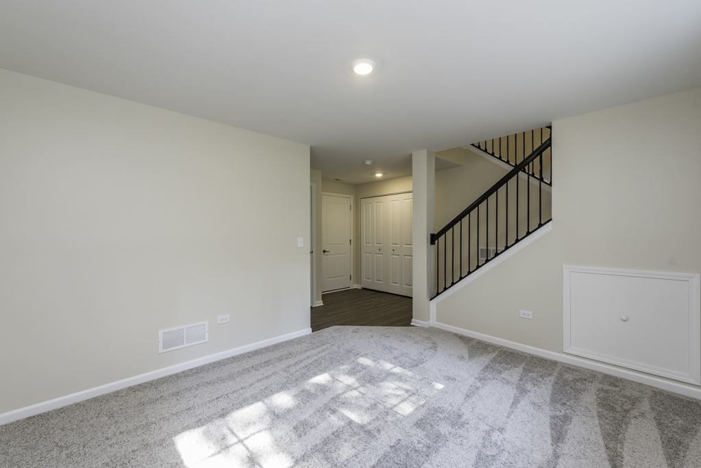 804 Neubauer Circle Lindenhurst, IL 60046 - Photo 27 of 33