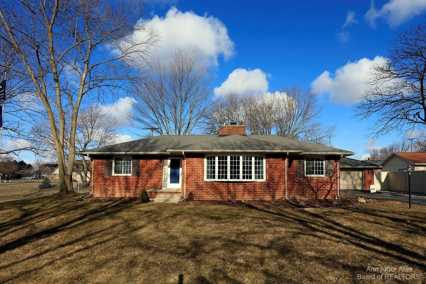 588 Riley Street Dundee, MI 48131 - Photo 8 of 40 Photo 8